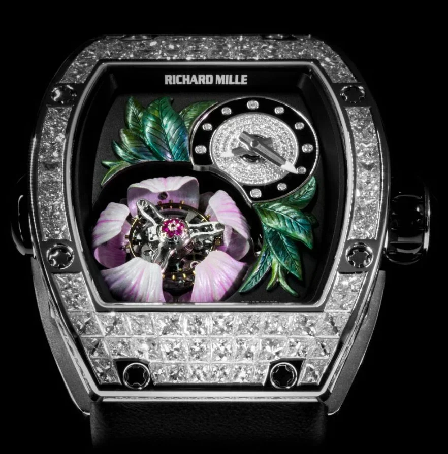 Richard Mille RM 19-02 Fleur: Дорога година з анімацією магнолії