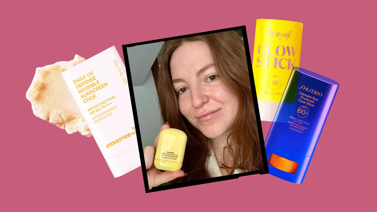 Сонцезахисні стіки — це секрет безбарвного нанесення SPF (та повторного нанесення)